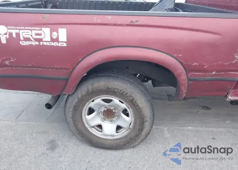 1999 Toyota Tacoma Prerunner V6 from USA, damaged, VIN 4TASN92N6XZ471675